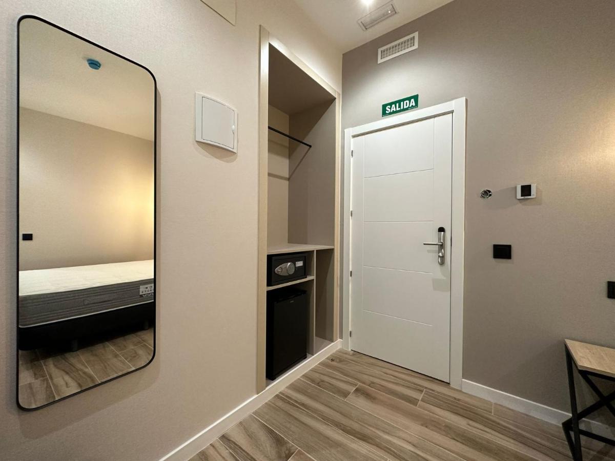 Cc Opera Suites Madryt Zewnętrze zdjęcie