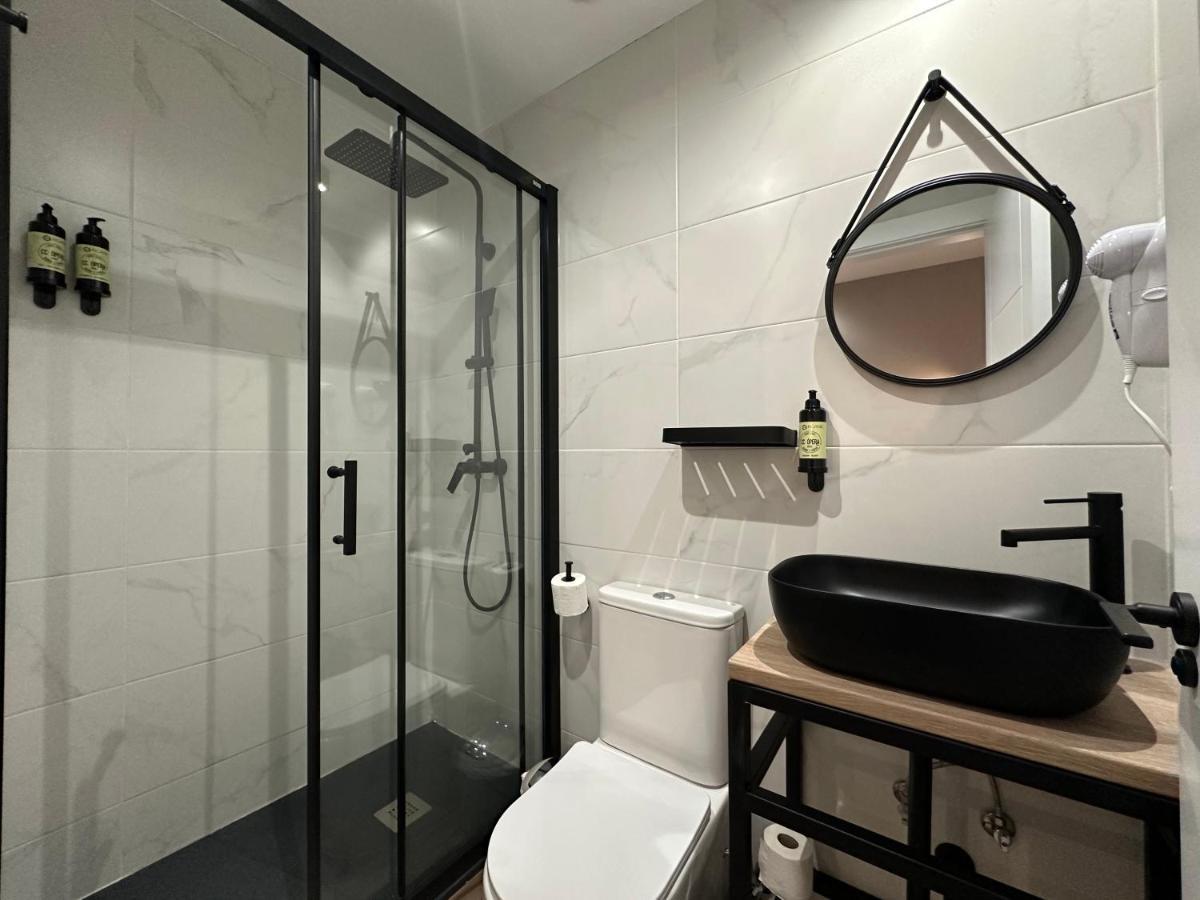 Cc Opera Suites Madryt Zewnętrze zdjęcie