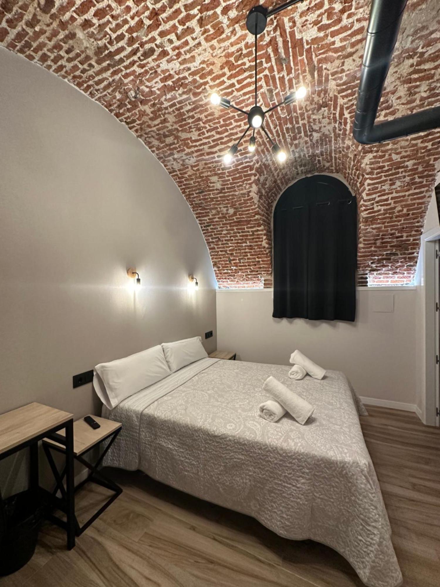 Cc Opera Suites Madryt Zewnętrze zdjęcie