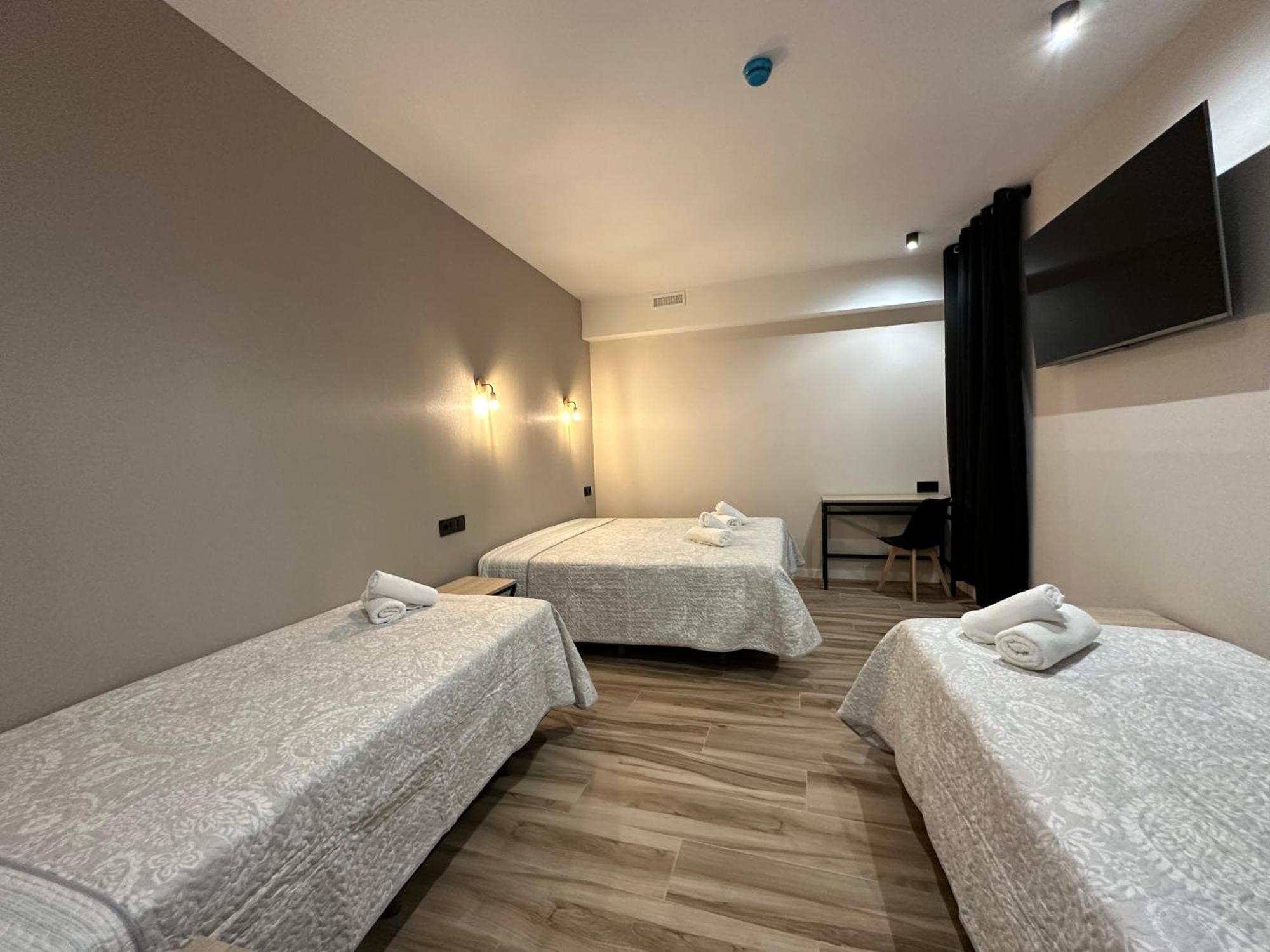 Cc Opera Suites Madryt Zewnętrze zdjęcie