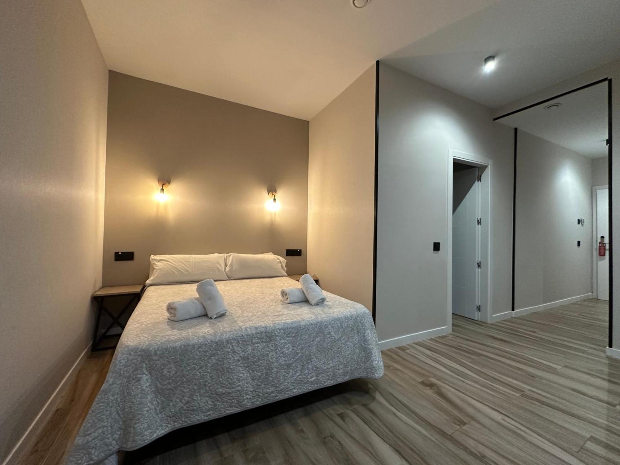 Cc Opera Suites Madryt Zewnętrze zdjęcie