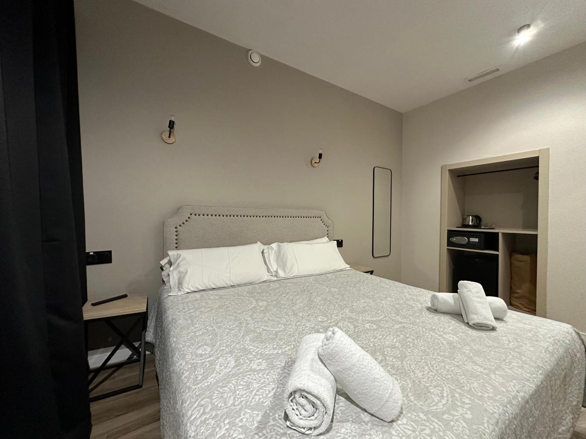 Cc Opera Suites Madryt Zewnętrze zdjęcie