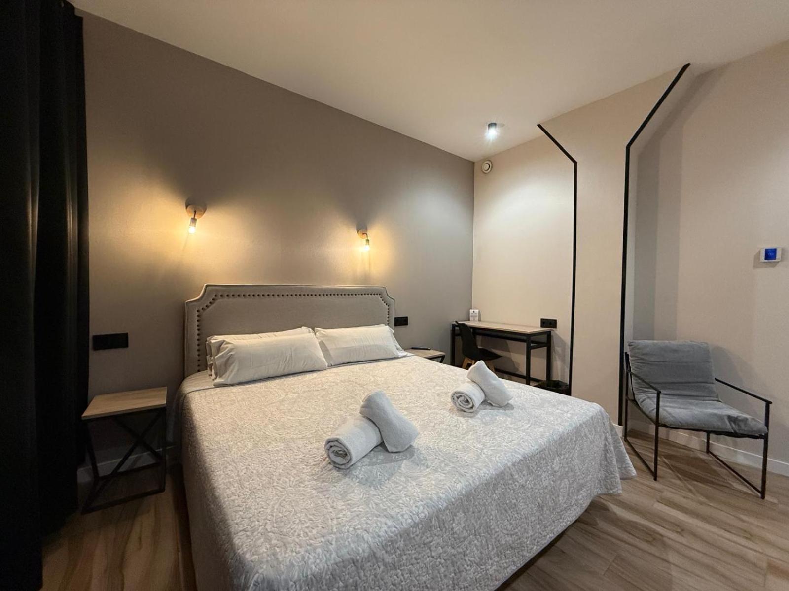 Cc Opera Suites Madryt Zewnętrze zdjęcie