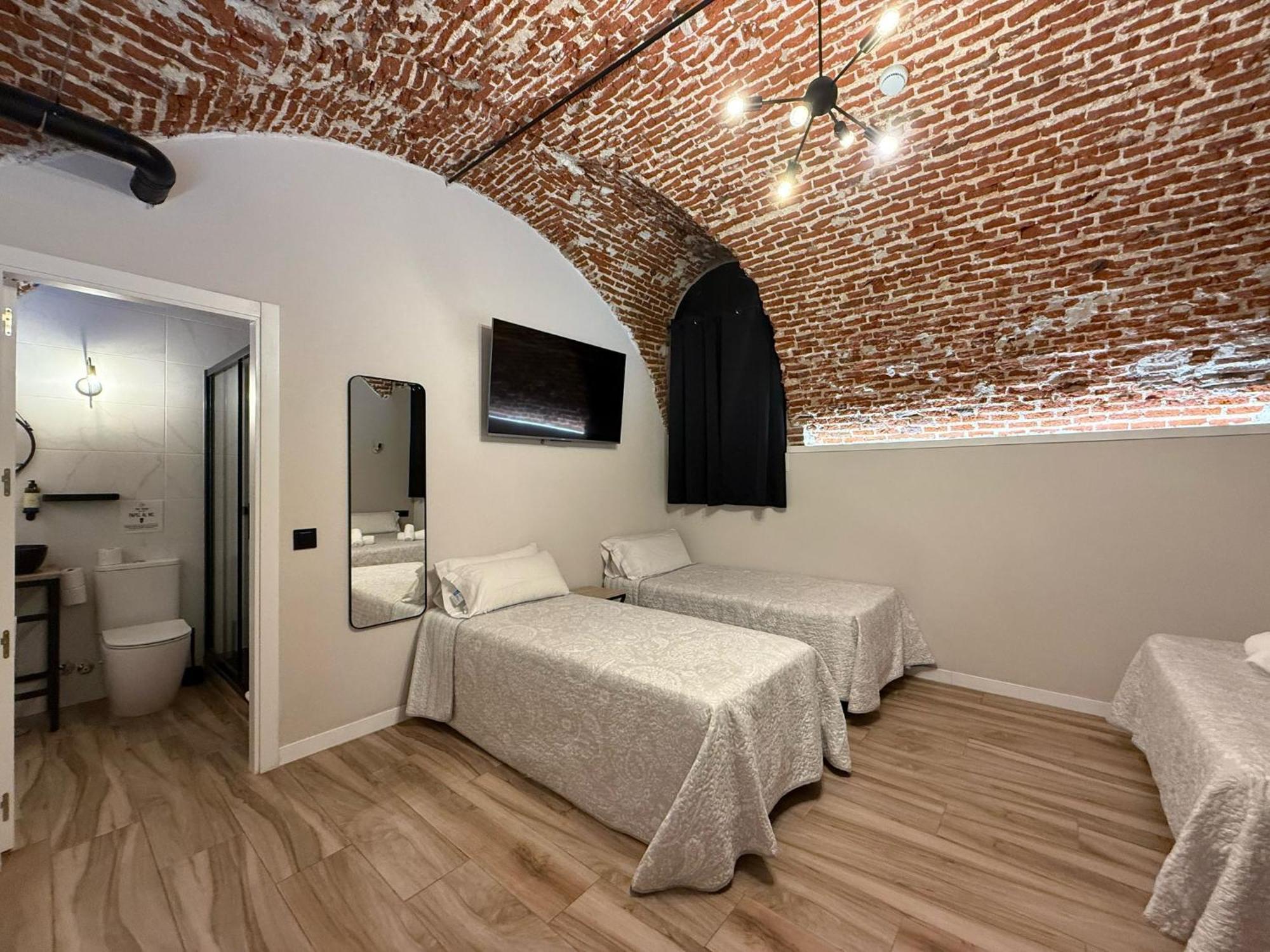 Cc Opera Suites Madryt Zewnętrze zdjęcie